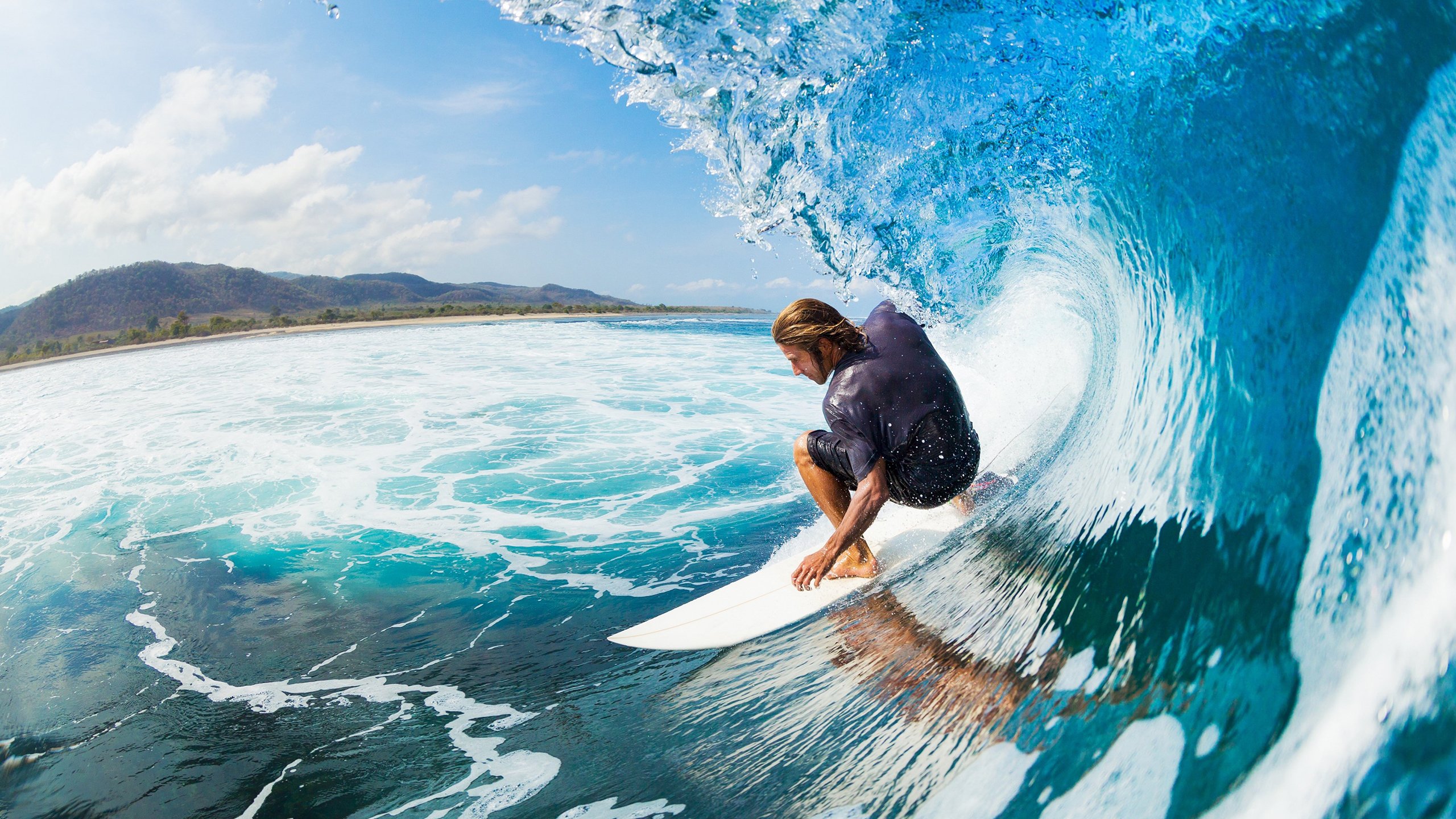 广东风暴再胜浙江雷霆队，牢牢守住榜首，广东暴风雨